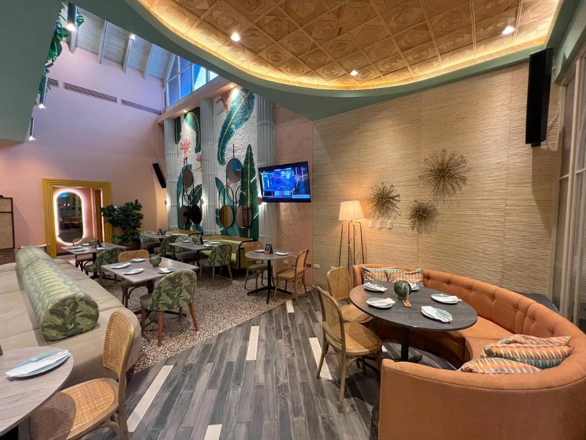 Vacation Suites With Rooftop Pool, Beach Club, Spa, Restaurants - Ducassi Collection - Playa Los Corales Пунта-Кана Экстерьер фото